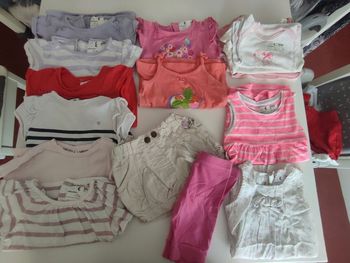 Lot fille 12 mois