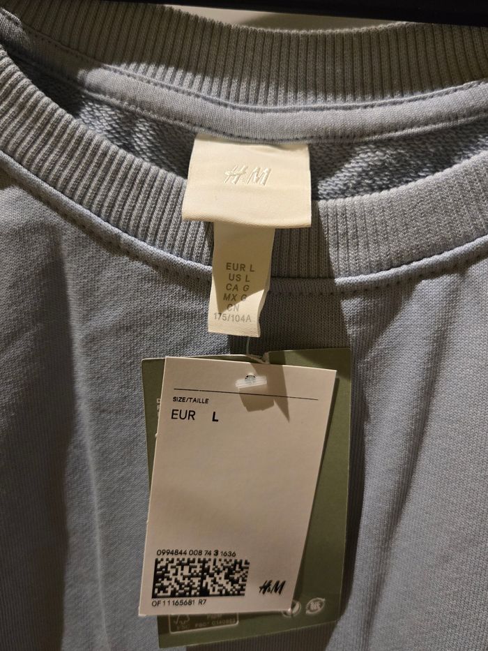 Sweat coton bleu ciel T.L 46 H&M neuf - photo numéro 2