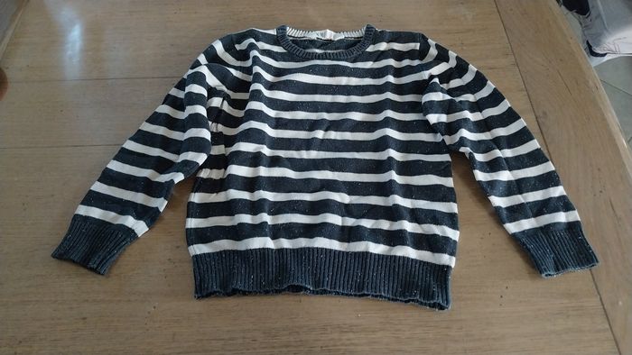 Lot de 4 pulls ml garçon 8ans en très bon état - photo numéro 6