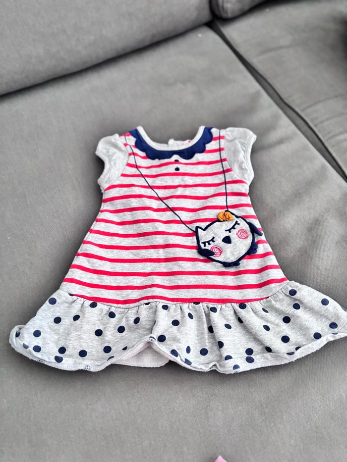 Lot robe 6 mois - photo numéro 8