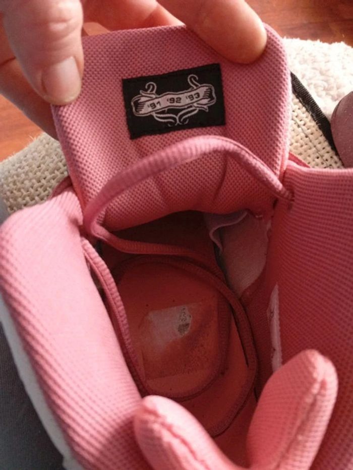 Baskets Nike Jordan rose 40 - photo numéro 3