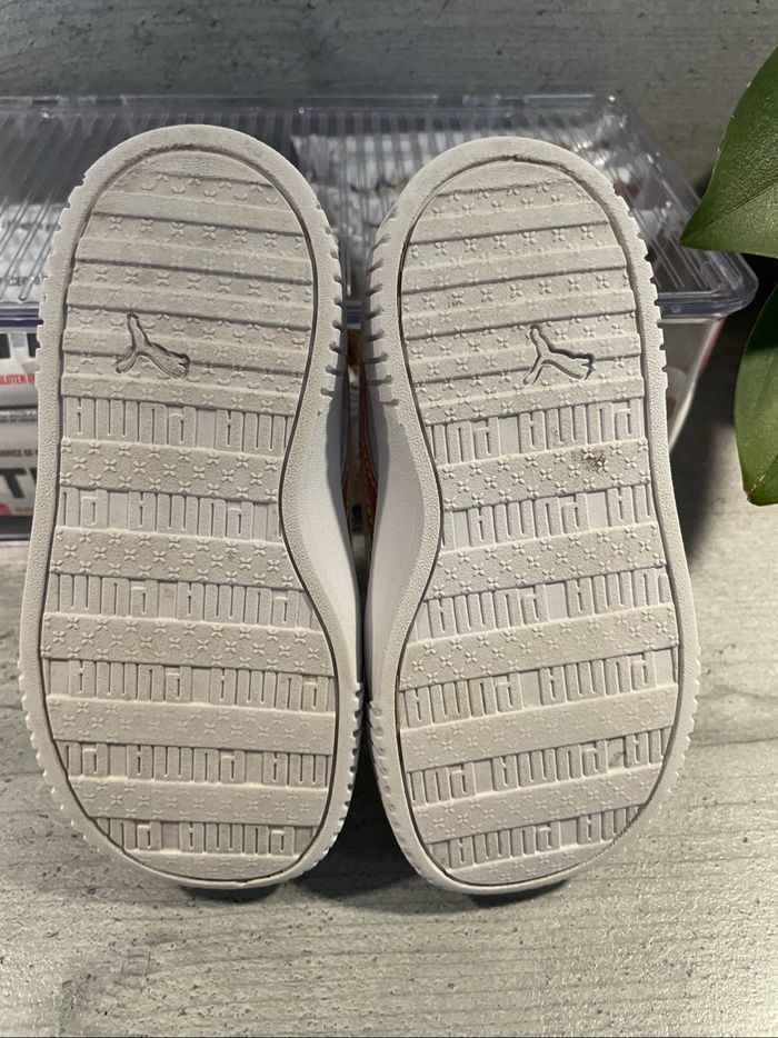 Tennis taille 23 - photo numéro 4