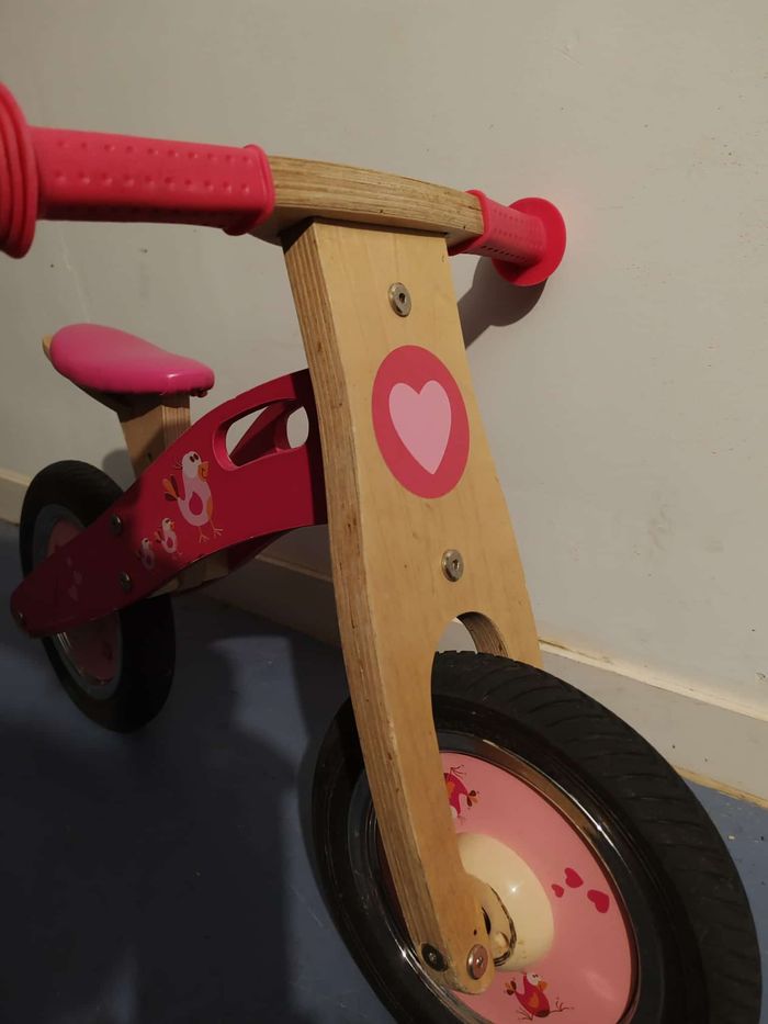 Scratch Europe Draisienne en bois SMALL Love Birds - Dès 2 ans rose - photo numéro 5