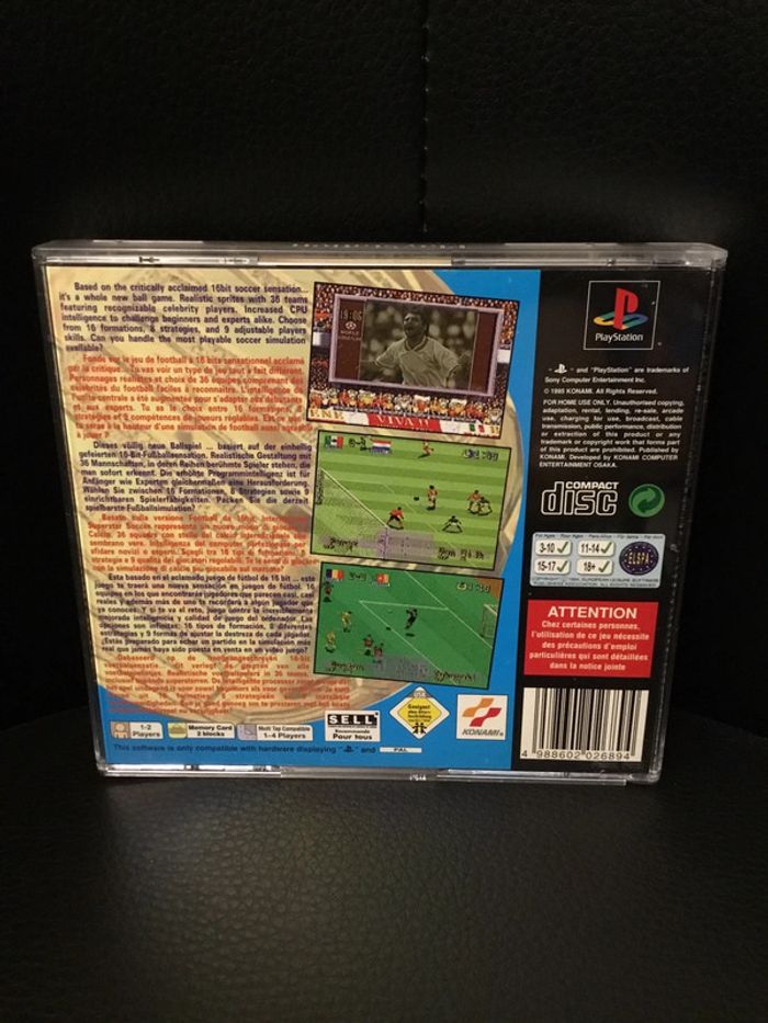 Jeu PlayStation 1 International Superstar Soccer Deluxe pal multilingue - photo numéro 2
