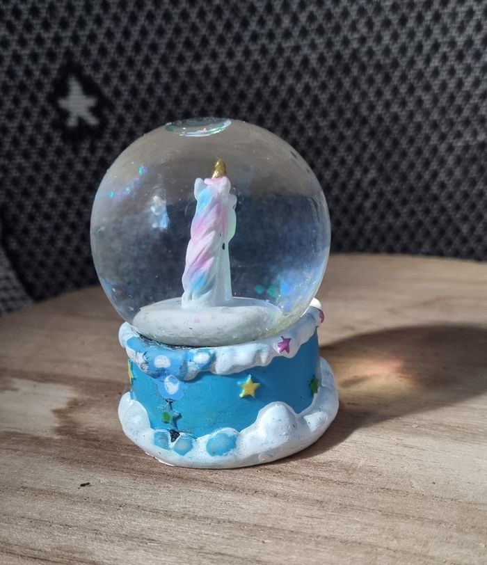 Boule à neige licorne - photo numéro 4