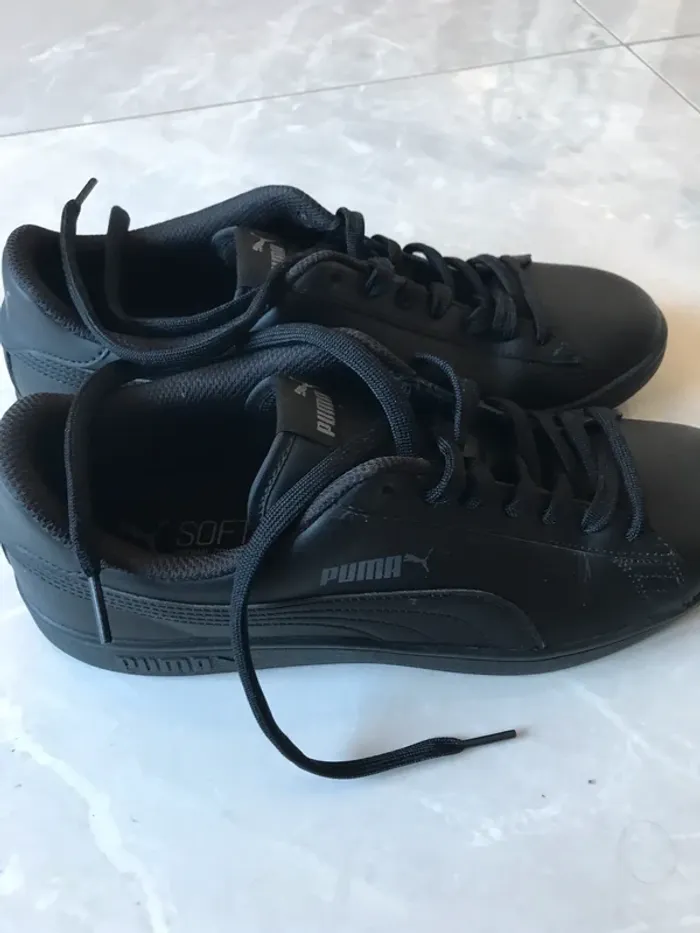 Baskets homme puma pointure 45 Smash V2 L noir portés un fois - photo numéro 4