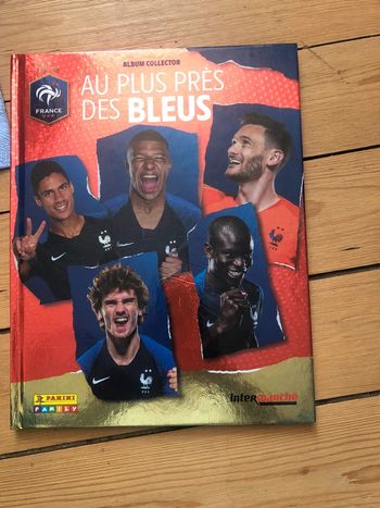 Album collector panini et cartes
