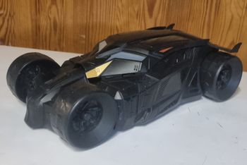 batmobile jouet grand modèle compatible figurine 30 cm