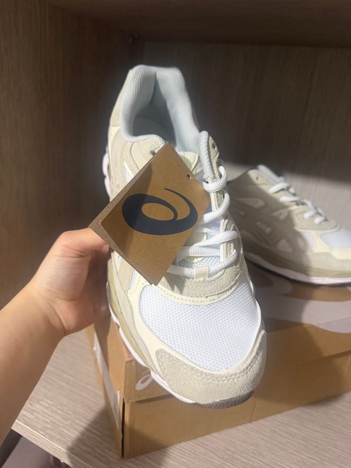 Asics taille 45 neuf - photo numéro 6