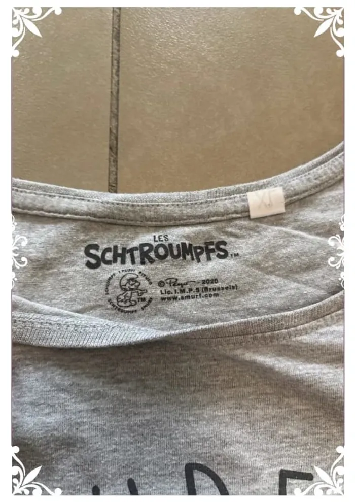 👕 T-shirt gris Schtroumpfette taille XL - photo numéro 4