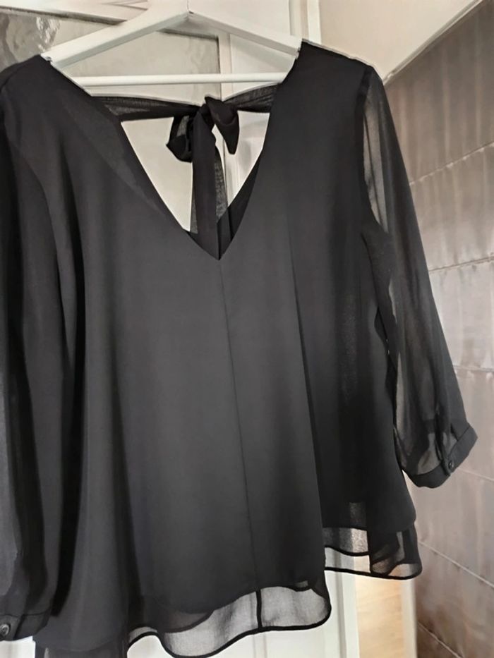 Blouse bi matière
portée 1 fois - photo numéro 2