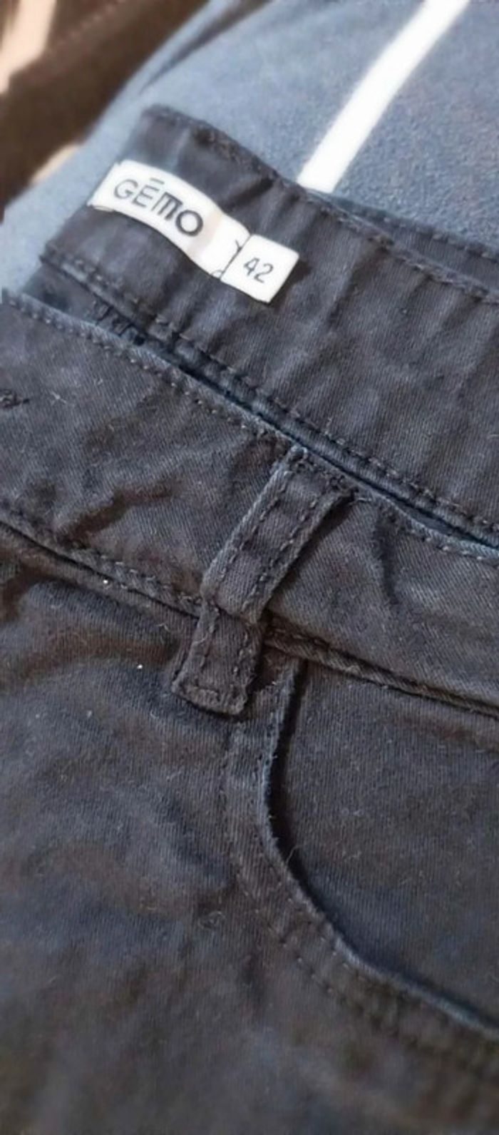 Pantlon noir T42 - photo numéro 4