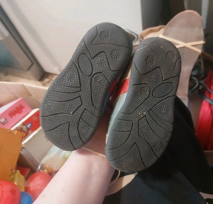 Chaussures montantes 22 - photo numéro 5