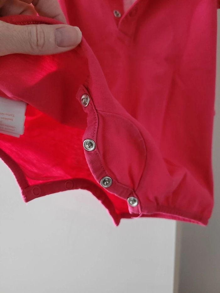 Combishort cerise 6 mois - photo numéro 13