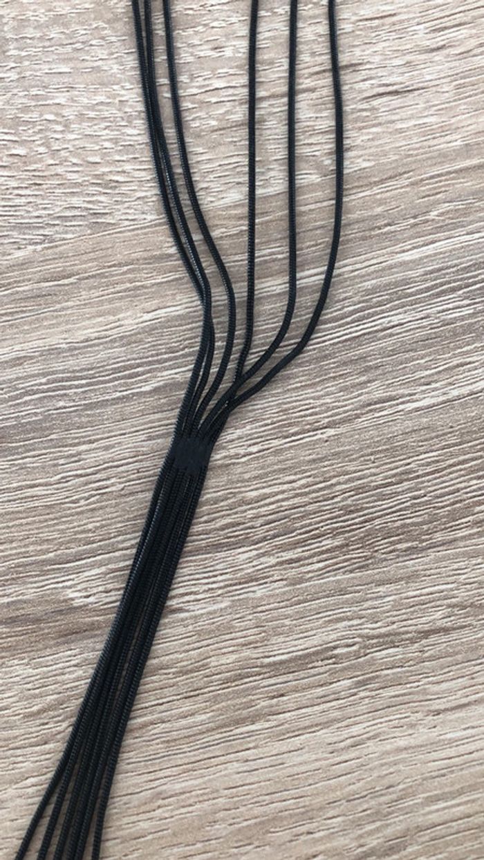 Long collier noir - photo numéro 3