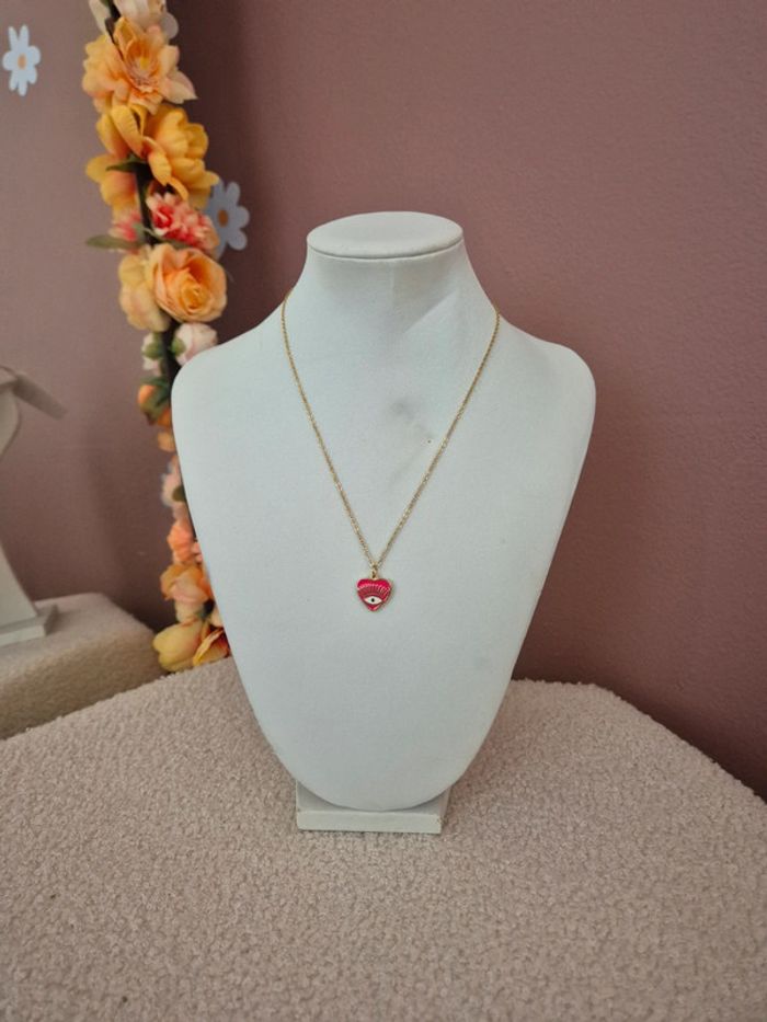 Collier cœur rouge