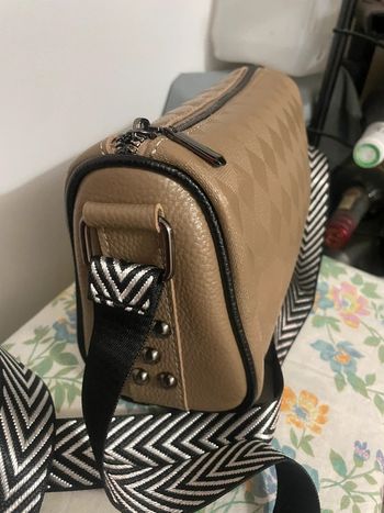 Sac neuf en Bandoulière Chic en Similicuir