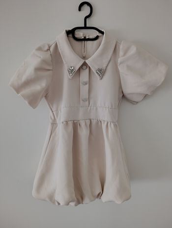 Robe rose pâle taille 7-8 ans