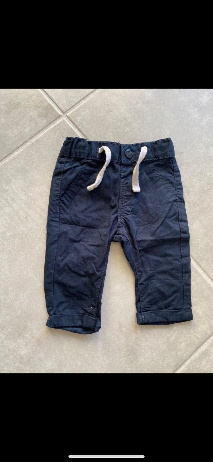 Pantalon 3 mois - photo numéro 2