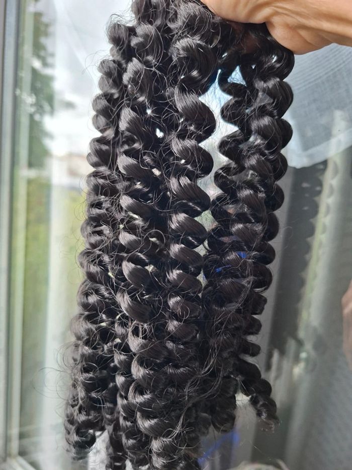 Extensions Cheveux synthétique au crochet bouclées noir - photo numéro 3