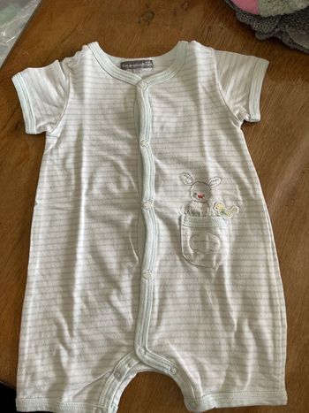 Barboteuse taille 9 mois