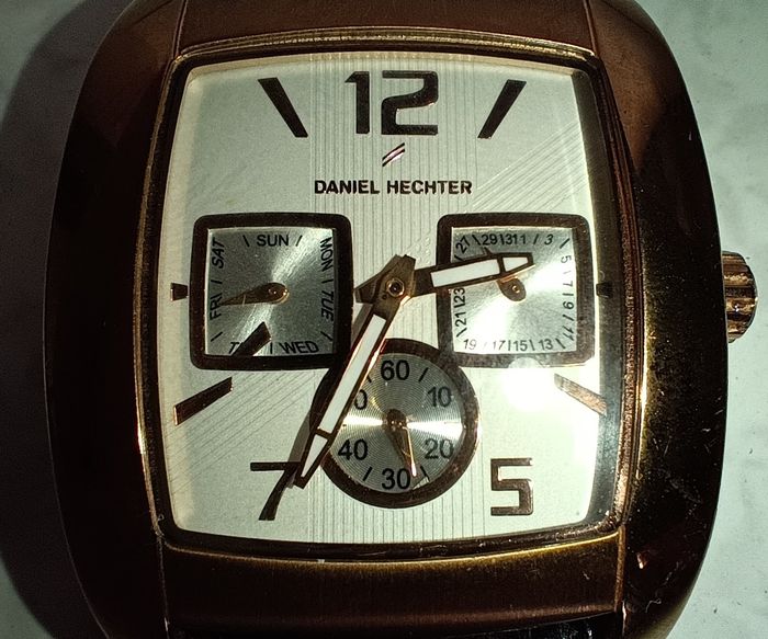 Montre - Daniel Hechter - DH014 - Quartz - Analogique - Chic - Cuir Noir - 3ATM - photo numéro 6