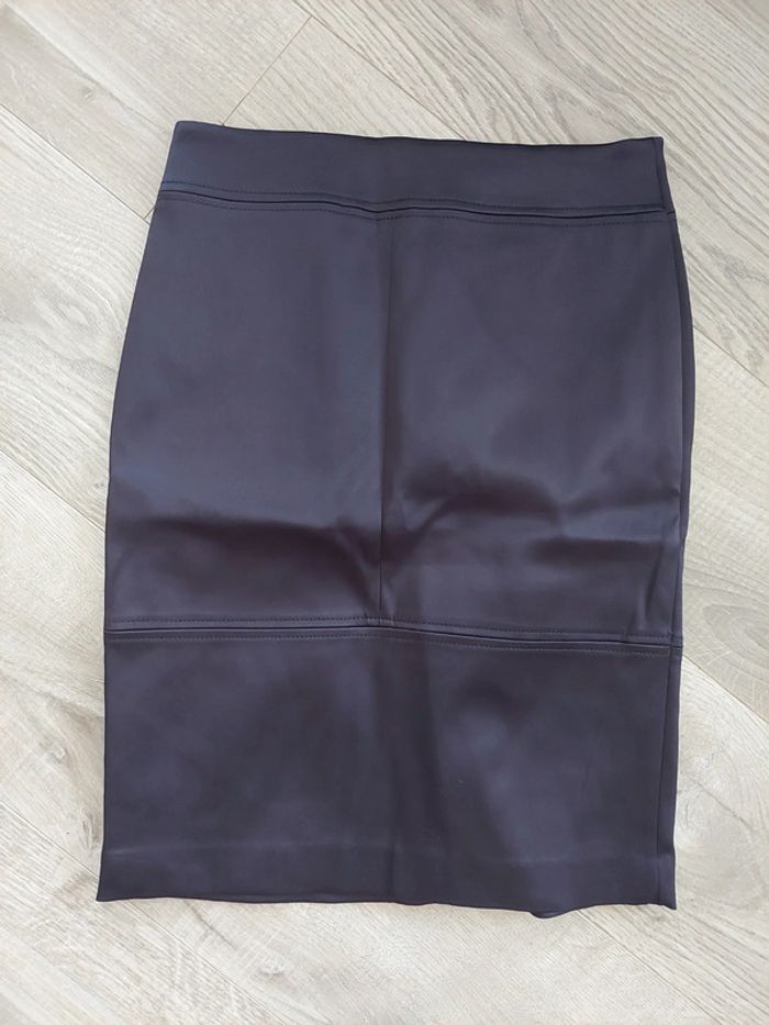 Jupe crayon neuve bleu marine satin avec étiquette h&M t36 - photo numéro 4