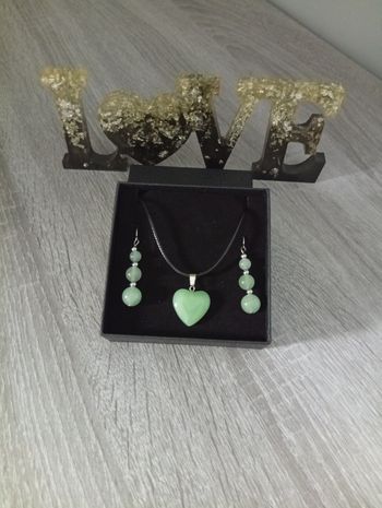 Joli ensemble collier boucles d'oreilles en pierre naturelle Aventurine verte