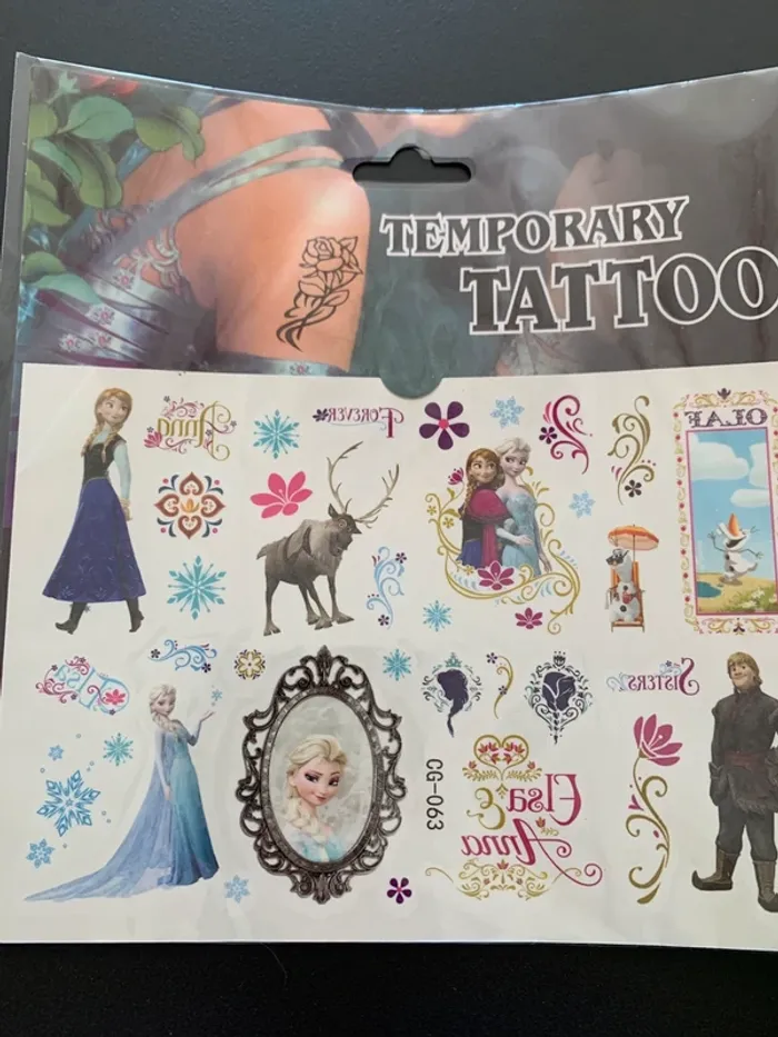 Lot anniversaire reine des neiges avec 2 brosses - photo numéro 5