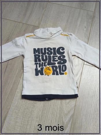 T shirt col roulé 3 mois