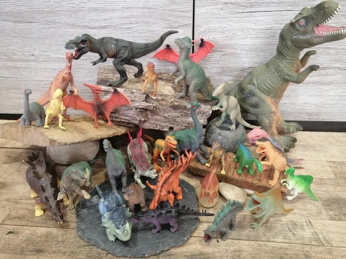 lot de 27 figurines  dinosaures - photo numéro 8