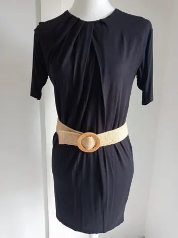 Magnifique robe noire drapé manches trois quart T.Xs stile Benetton