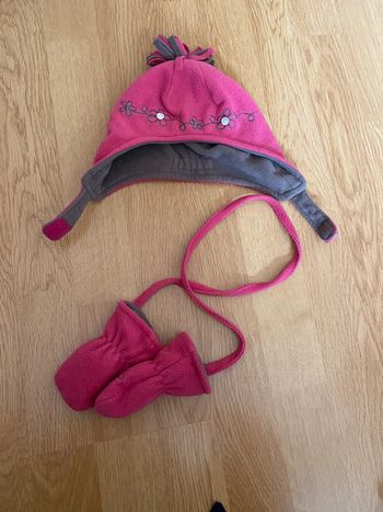 Bonnet et gants 3-6 mois