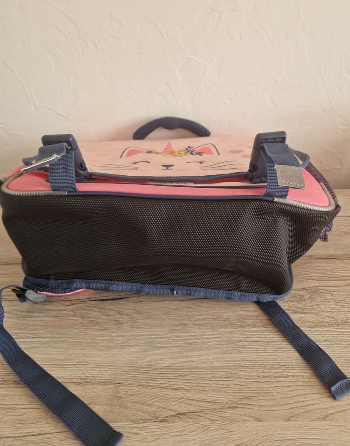 Cartable - photo numéro 4
