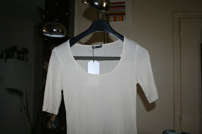 🌸T-Shirt Soft Blanc Ivoire Taille 40 Tendance 2023 "ZARA" Neuf 🌸 - photo numéro 2