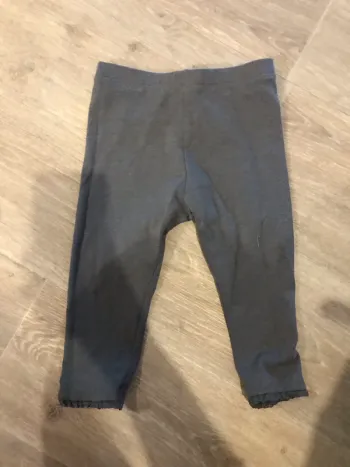 Legging next 9-12 mois neuf