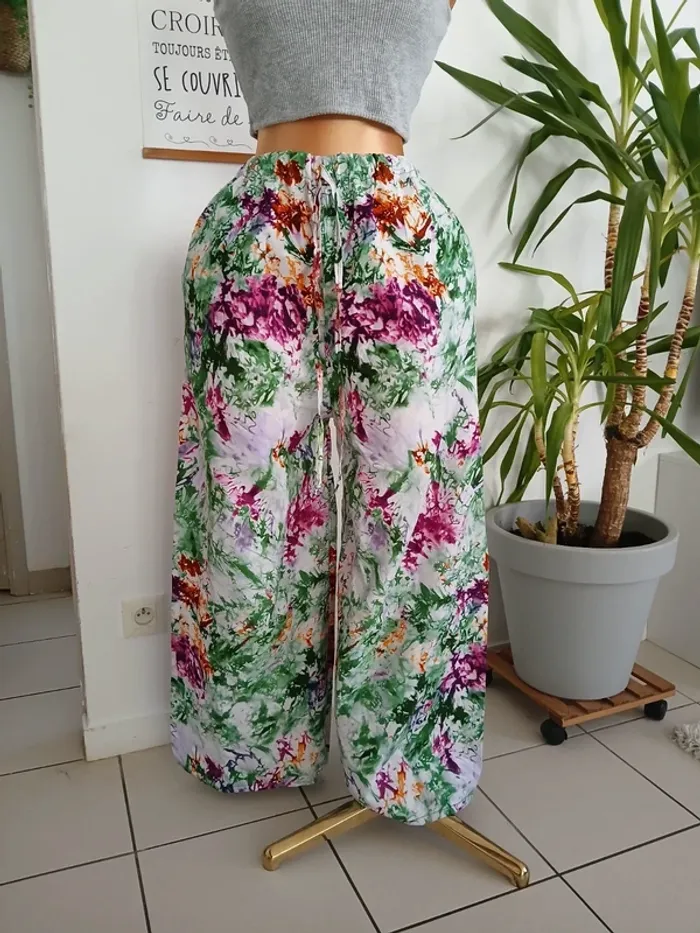 Magnifique Pantalon Overside à motifs Bas Large Neuf🌿💝 - photo numéro 8