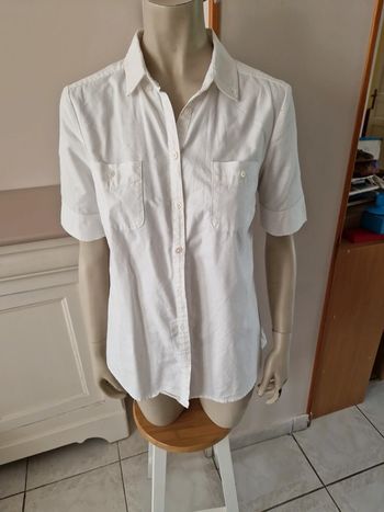 Chemise décontractée.