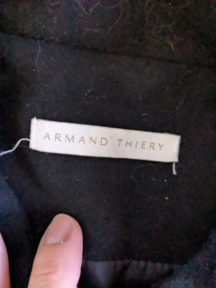 Manteau Armand Thiery T3 - photo numéro 3