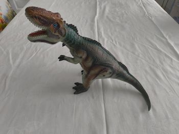 Dinosaure sonore 