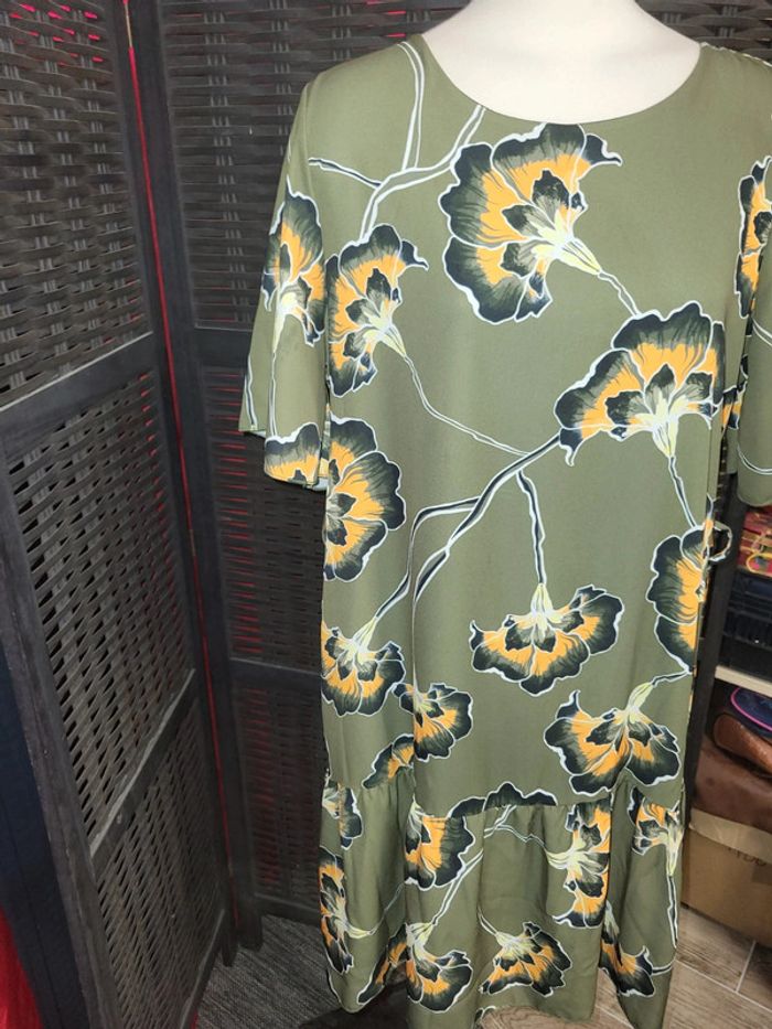 Robe d'été 44/46 - photo numéro 3