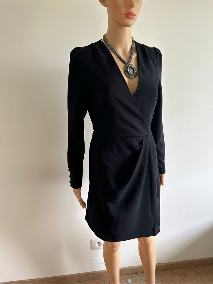 Robe noire neuve à manches longues Morgan taille 34 (valeur 70€) - photo numéro 2