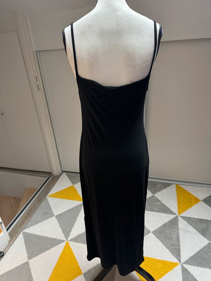 Robe noir Trendyol neuve Taille 40 - photo numéro 2