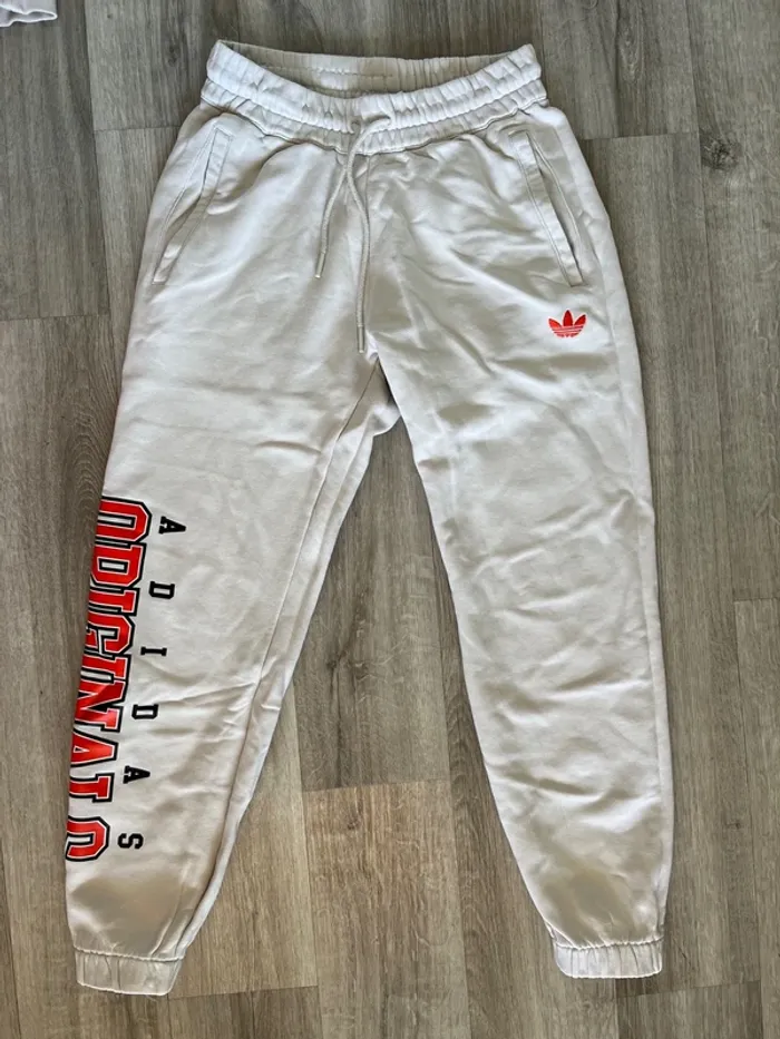 Ensemble Adidas - photo numéro 2