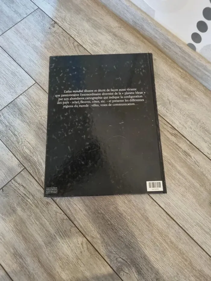 Livre L'atlas Mondial - photo numéro 2