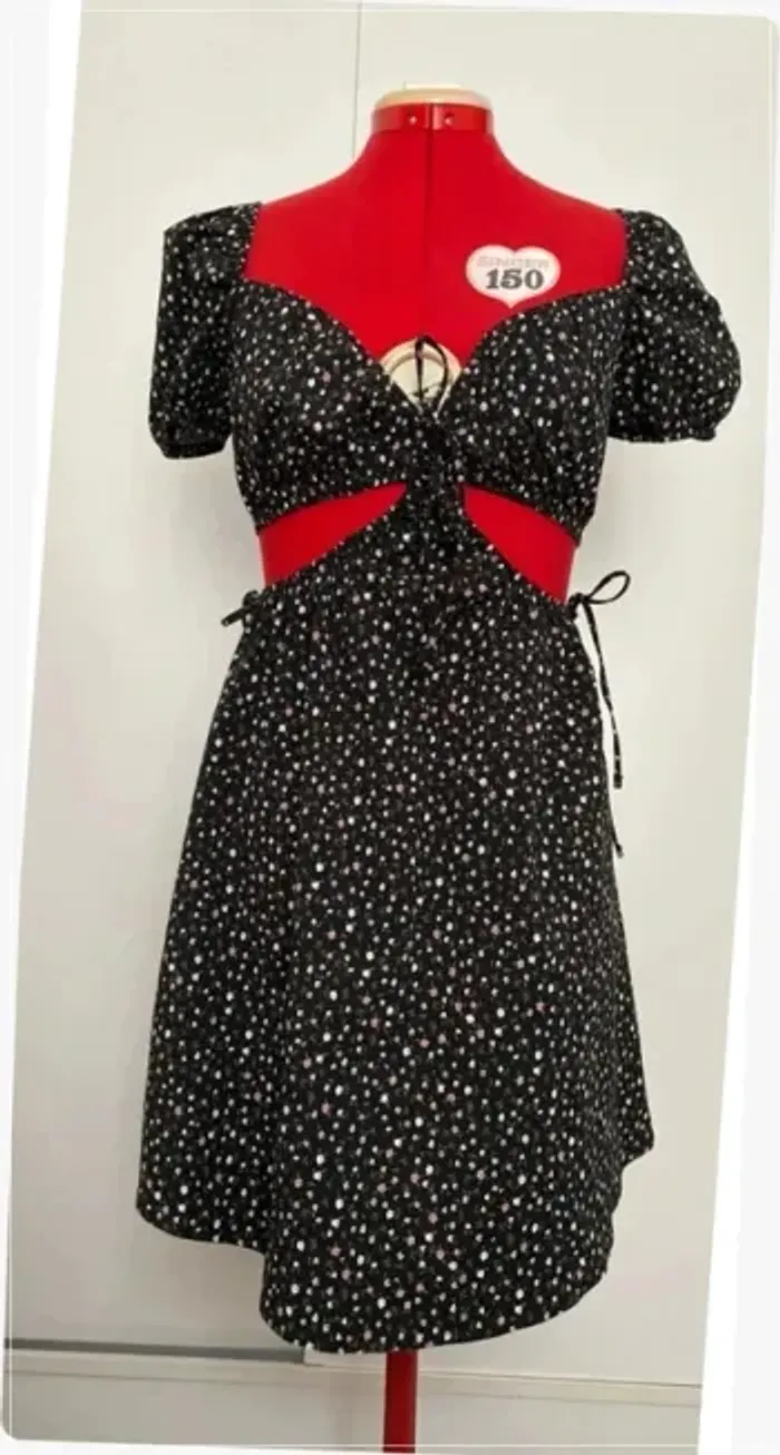 Robe fleurie avec ouvertures noire Tally Weijl