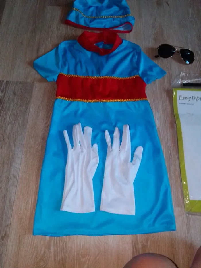 Déguisement costume fille hôtesse de l air 8 ans - photo numéro 5