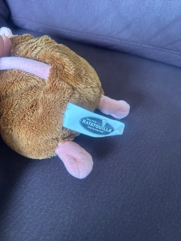 🐭 Super peluche souris du dessin animé « Ratatouille » Disney - photo numéro 3
