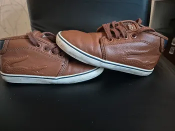 Chaussure Lacoste enfant
