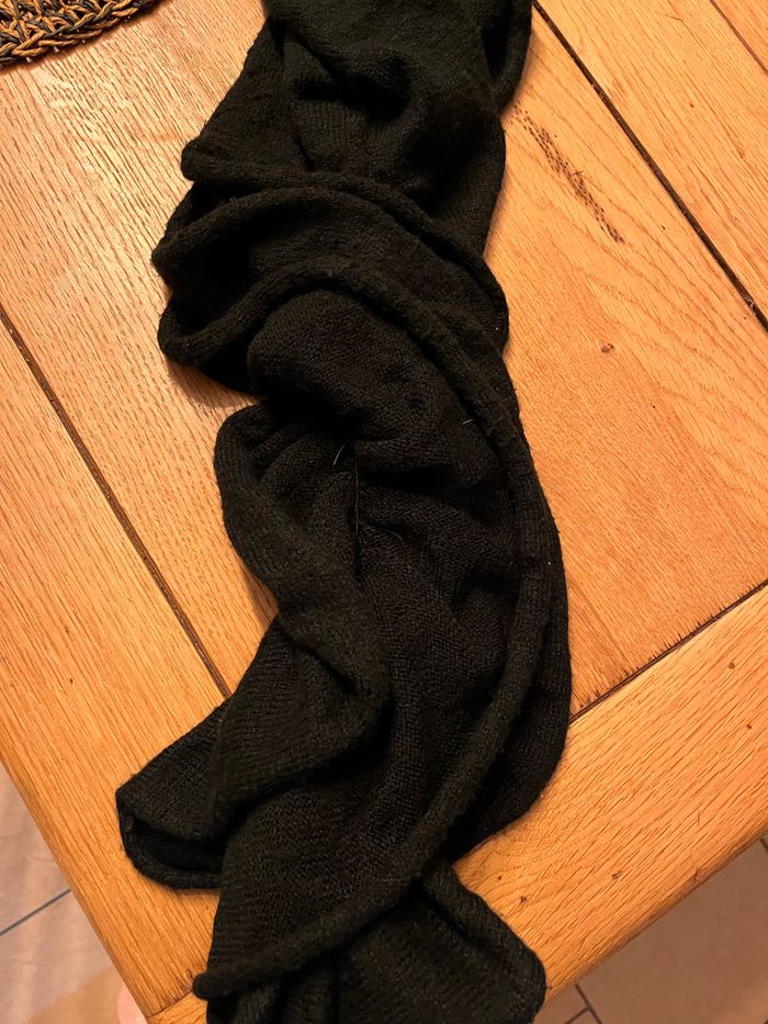 Écharpe noir extensible - photo numéro 2